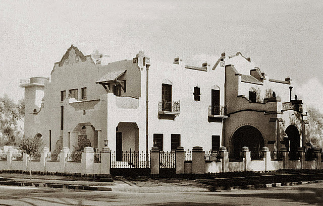 Archivo:Casa-Plutarco-E.-Compr-Somb.jpg