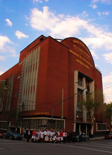Primera Iglesia Bautista de la Ciudad de México Principal.jpg