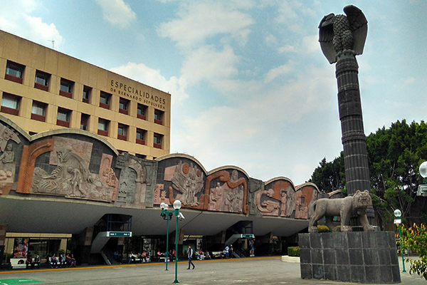 Centro-medico-Siglo-XXI.jpg