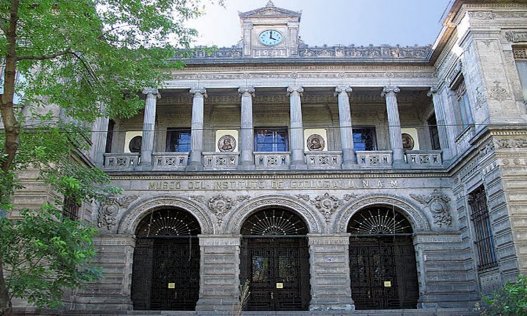 Museo de Geología