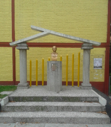 Plaza Recreativa Lázaro Pavia