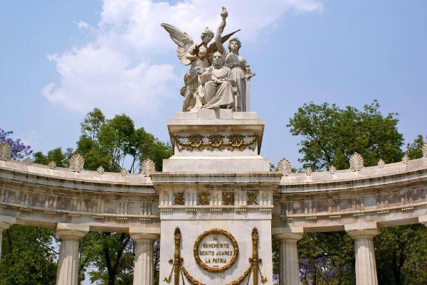 Archivo:Hemiciclo a Juárez.jpeg