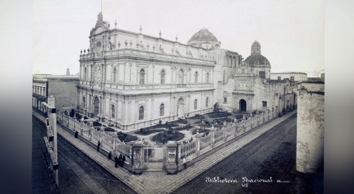 Archivo:Convento de San Agustín.jpg