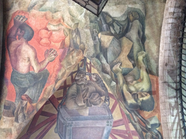 Archivo:Teatro murales.png