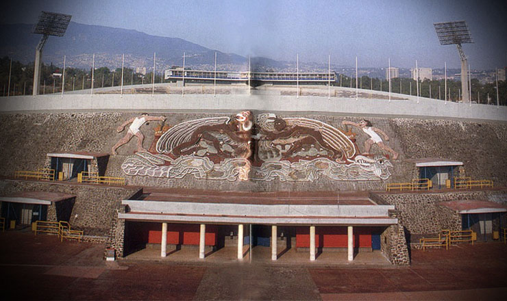 Archivo:MuralESTADIO2.jpg