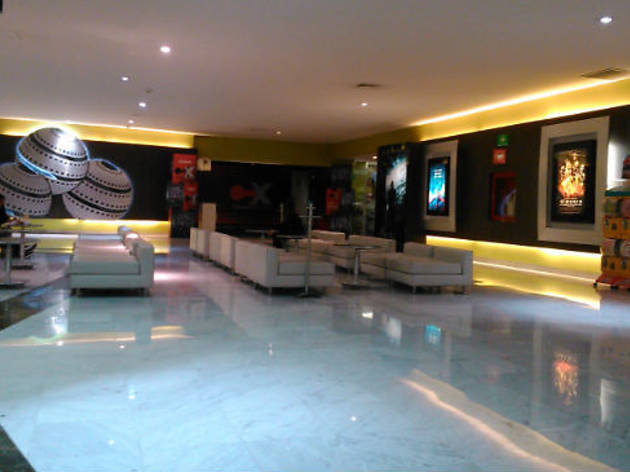 Platino CinemexAntara.jpg