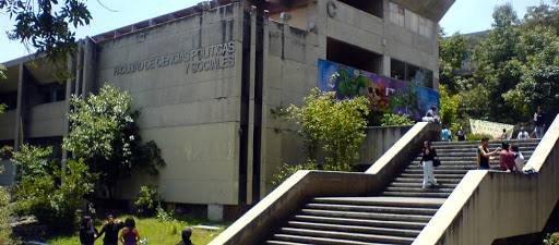 Facultad de Ciencias Políticas y Sociales UNAM