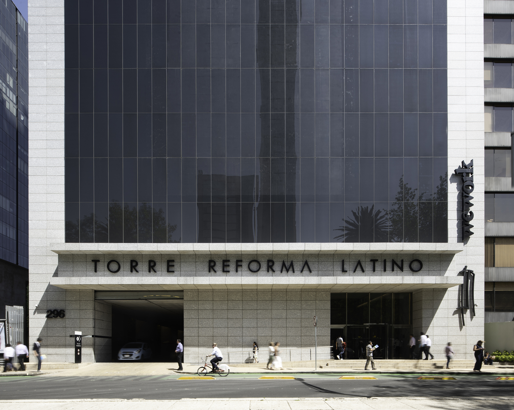 Torre Reforma Latino