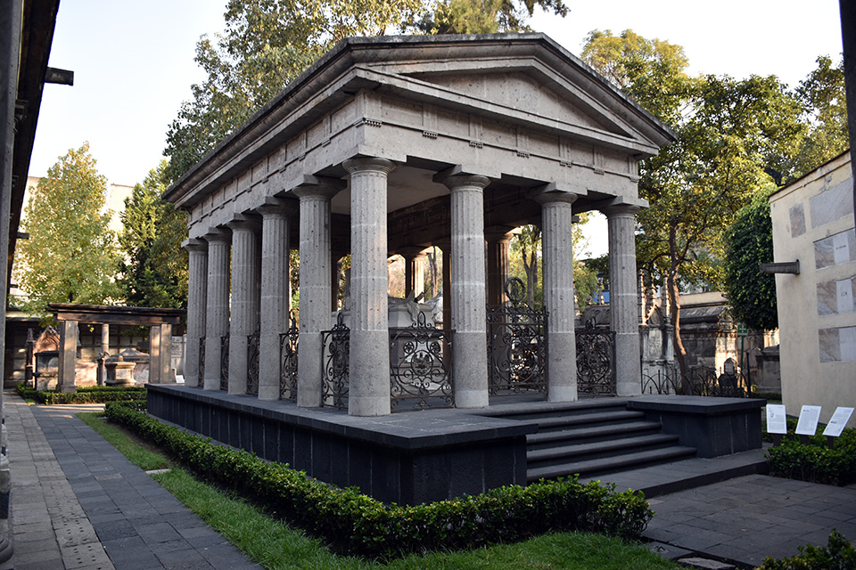Monumento San Fernando.jpg