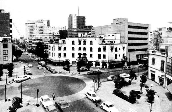 Archivo:Glorieta Plaza Washington 2.jpg