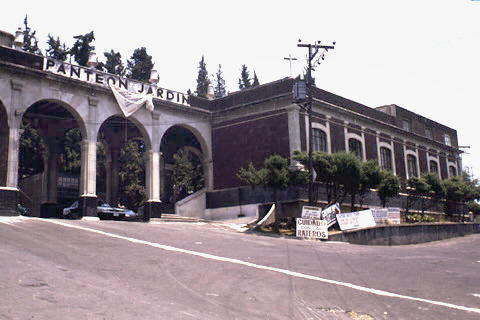 Panteón Jardín de México