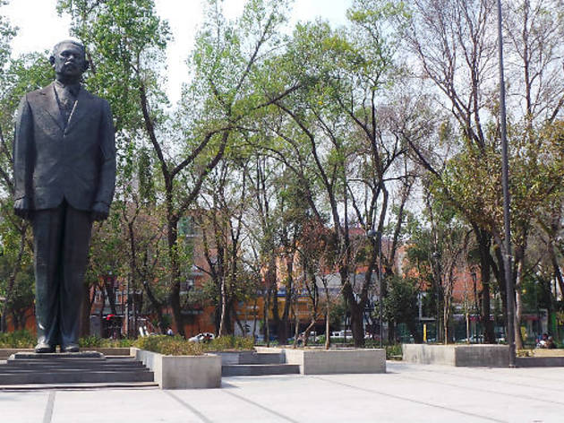Plaza Lázaro Cárdenas Doctores Principal .jpg