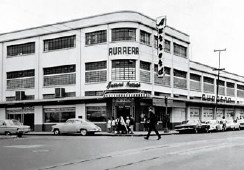 Archivo:Aurrera.jpg