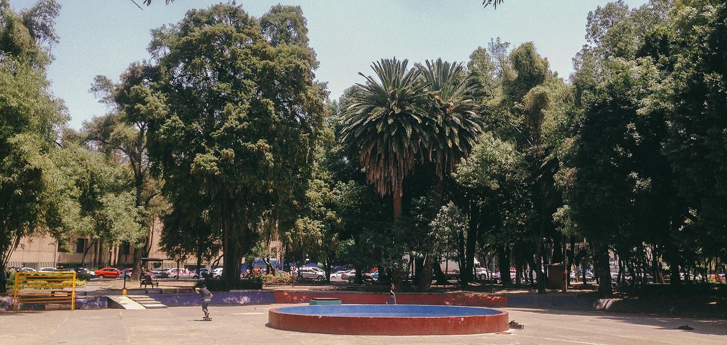 Jardin ramon lopez velarde.jpg
