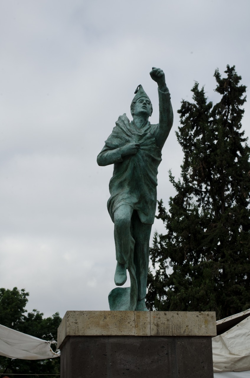 Monumento a Fernando Montes de Oca