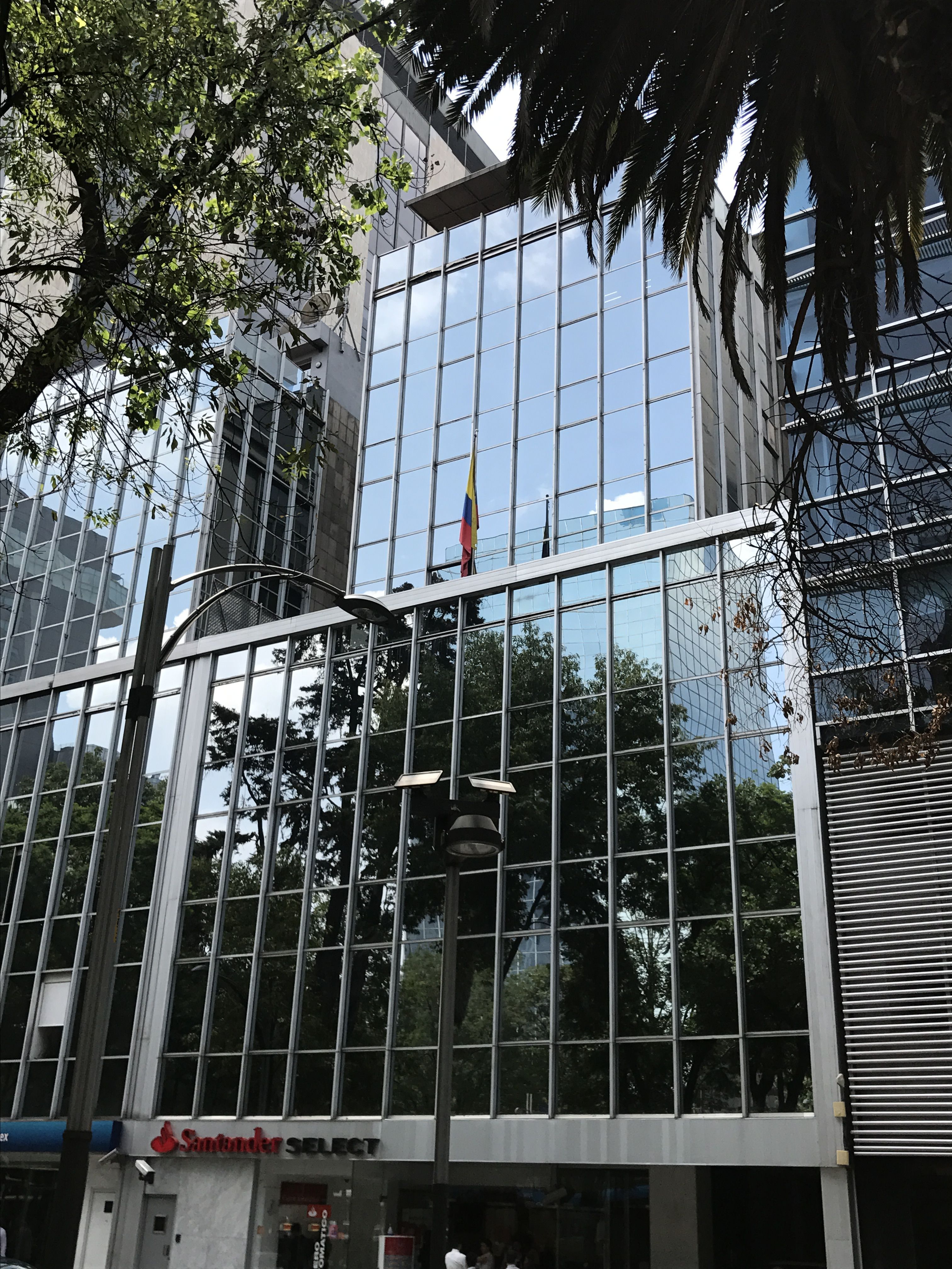 Embajada de Colombia en Mexico.jpg