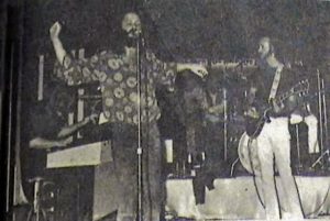 Archivo:The Doors CDMX.jpg