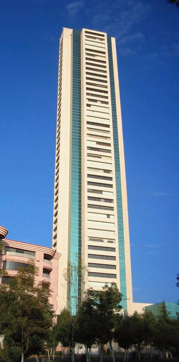 Torre Altus.jpg