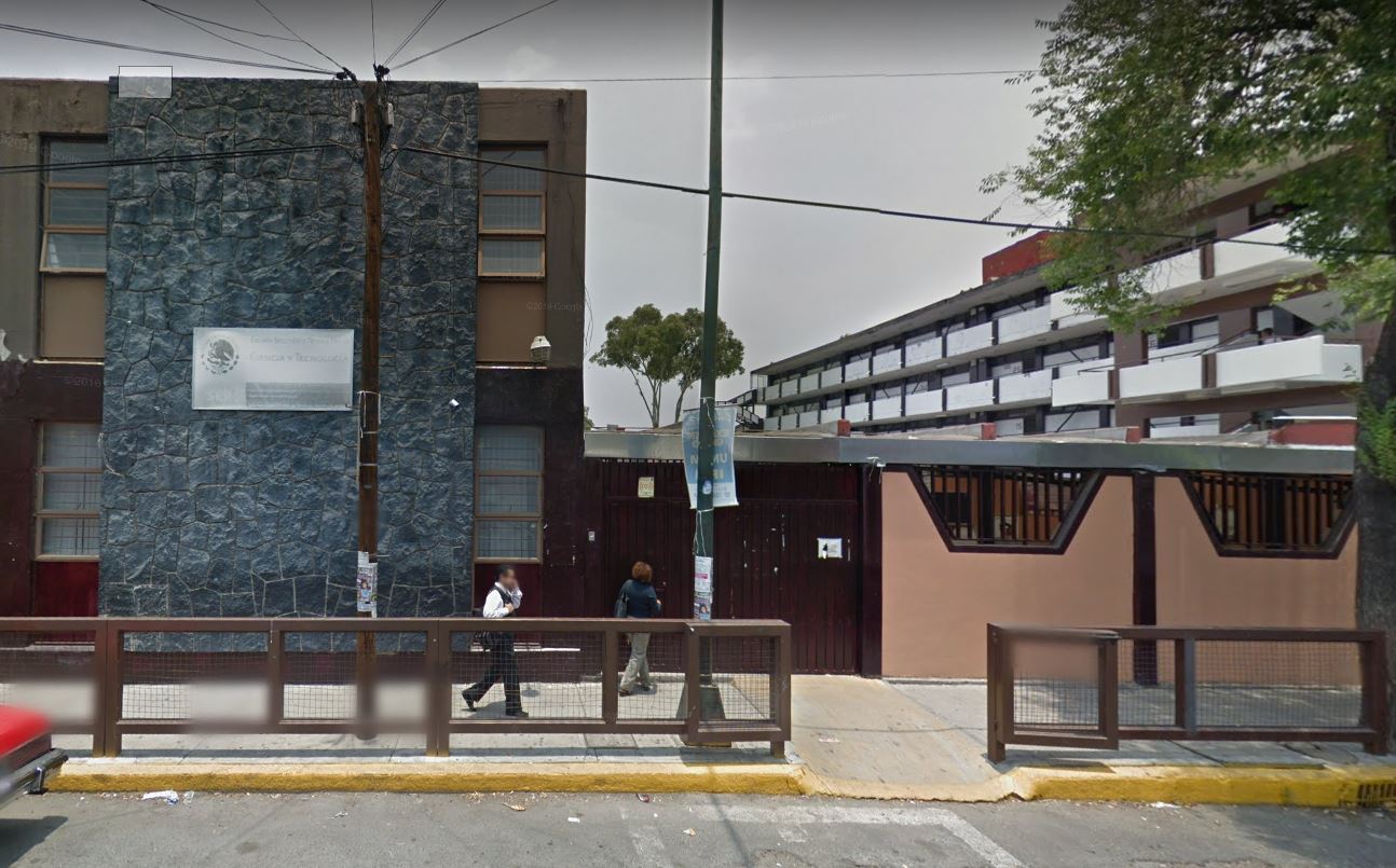 Escuela Secundaria Técnica No. 32 "Ciencia y Tecnología"