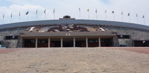 Estadio-universitario-de-la-unam.jpg