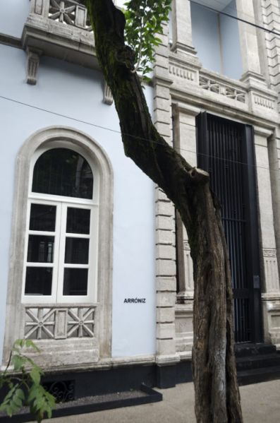 Archivo:Arróniz Arte Contemporáneo.jpeg