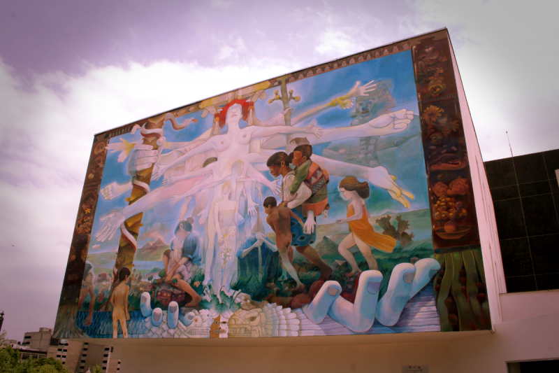 Archivo:Hospital Nacional Homeopático Mural.png