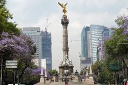 Tomar Foto con el Ángel.jpg
