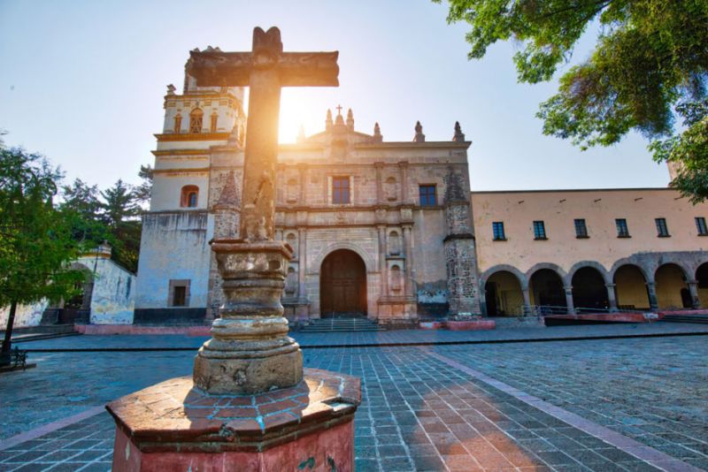 Archivo:Iglesia-san-juan-bautista-1.jpg