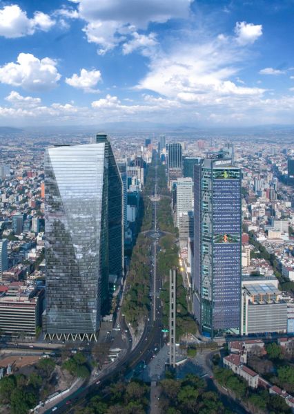 Archivo:Chapultepec Uno.jpg