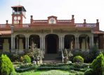 La quinta de descanso de la familia De Landa y Osio.jpg