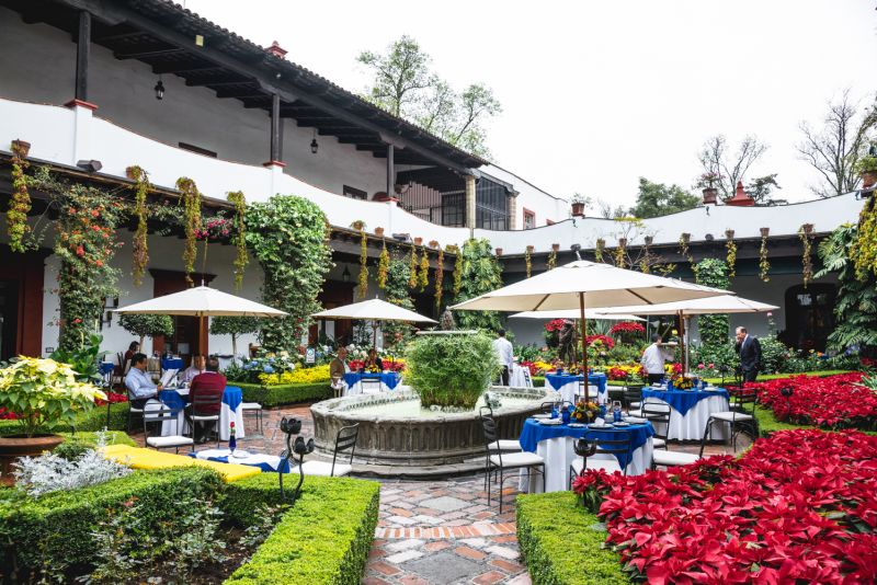 Archivo:San Angel Inn 2.jpg