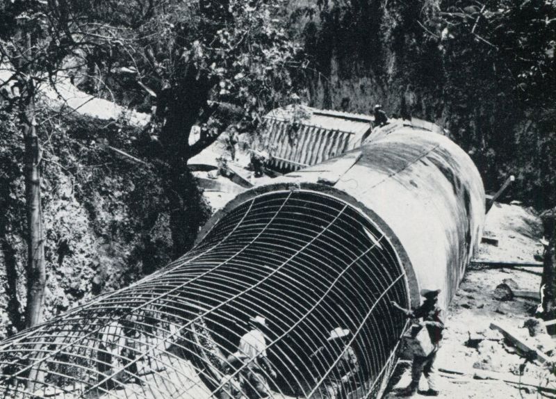 Archivo:Río.jpeg