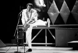 Chuck Berry CDMX 1974.jpg