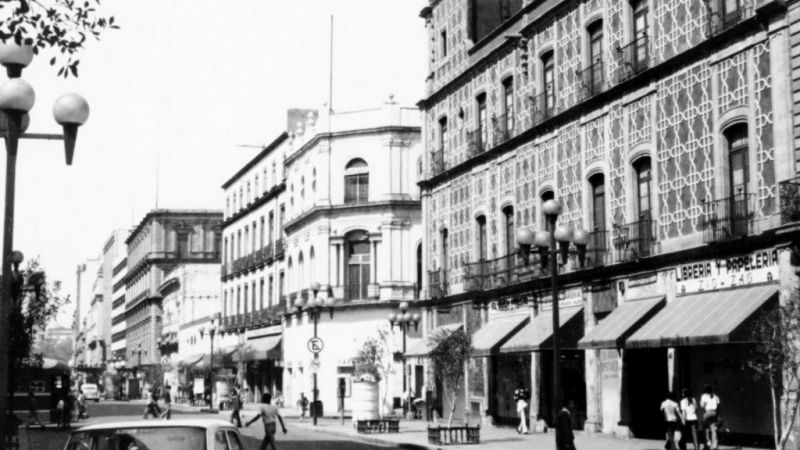 Archivo:Calle-5-mayo.jpg