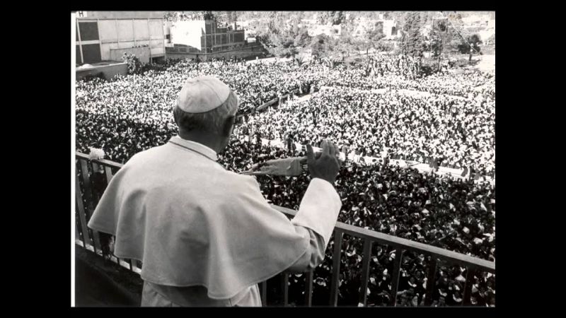 Archivo:Papa 1.jpg