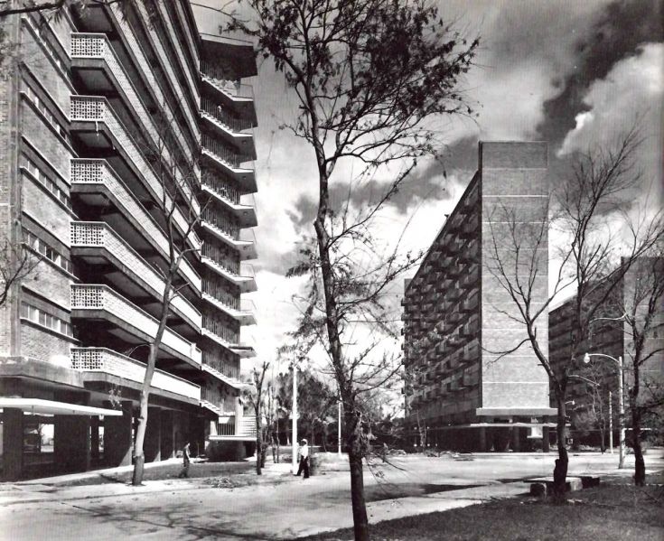 Archivo:Centro Urbano Presidente Juárez.jpg
