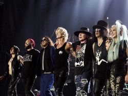Guns N Roses CDMX.jpg