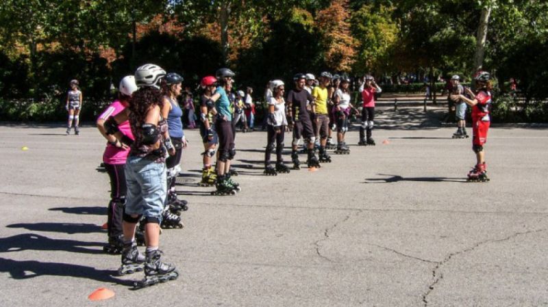 Archivo:Patinadores.jpg