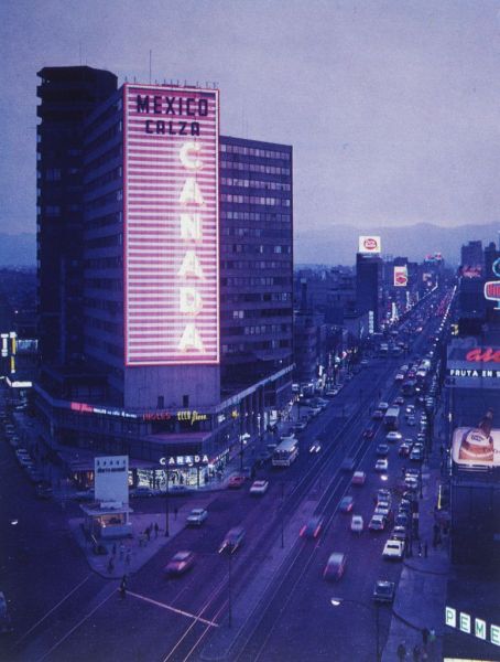 Archivo:Edificio Canadá 3.jpg