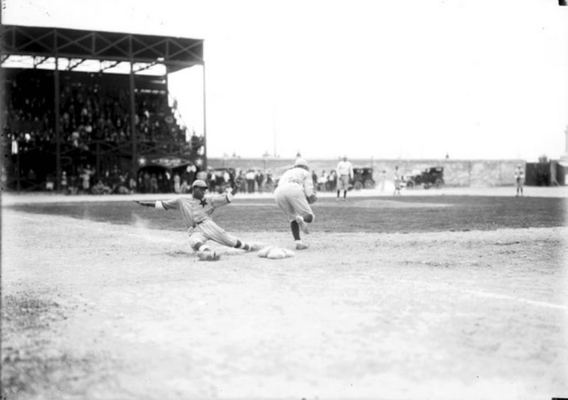 Archivo:Parque delta juego.jpg