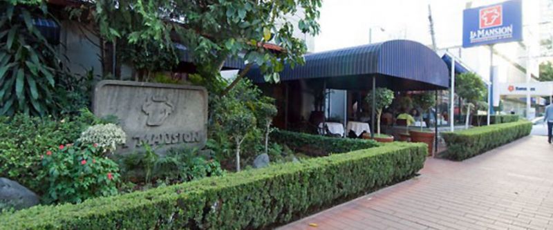 Archivo:Mansion 1.jpg