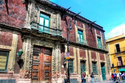 Palacio de los Condes de Heras y Soto CDMX.jpg
