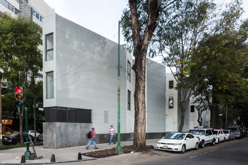 Archivo:Calle Pachuca Condesa.jpg