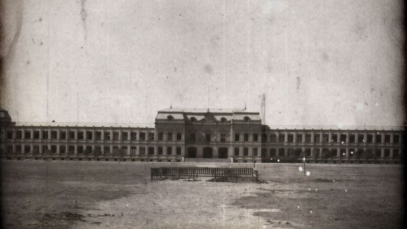 Archivo:Antiguo colegio militar.jpg