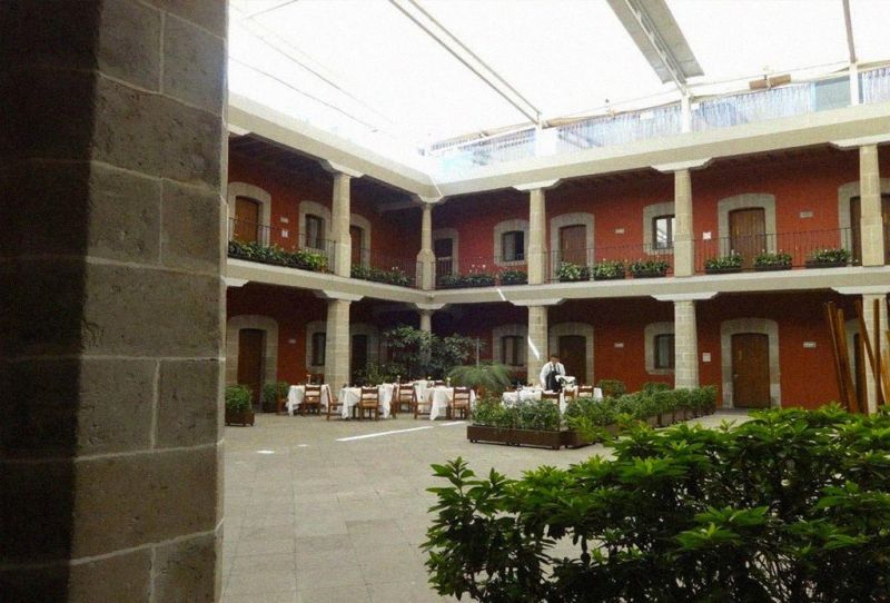 Archivo:Museo-kaluz-hotel-de-cortes-cdmx-3.jpg
